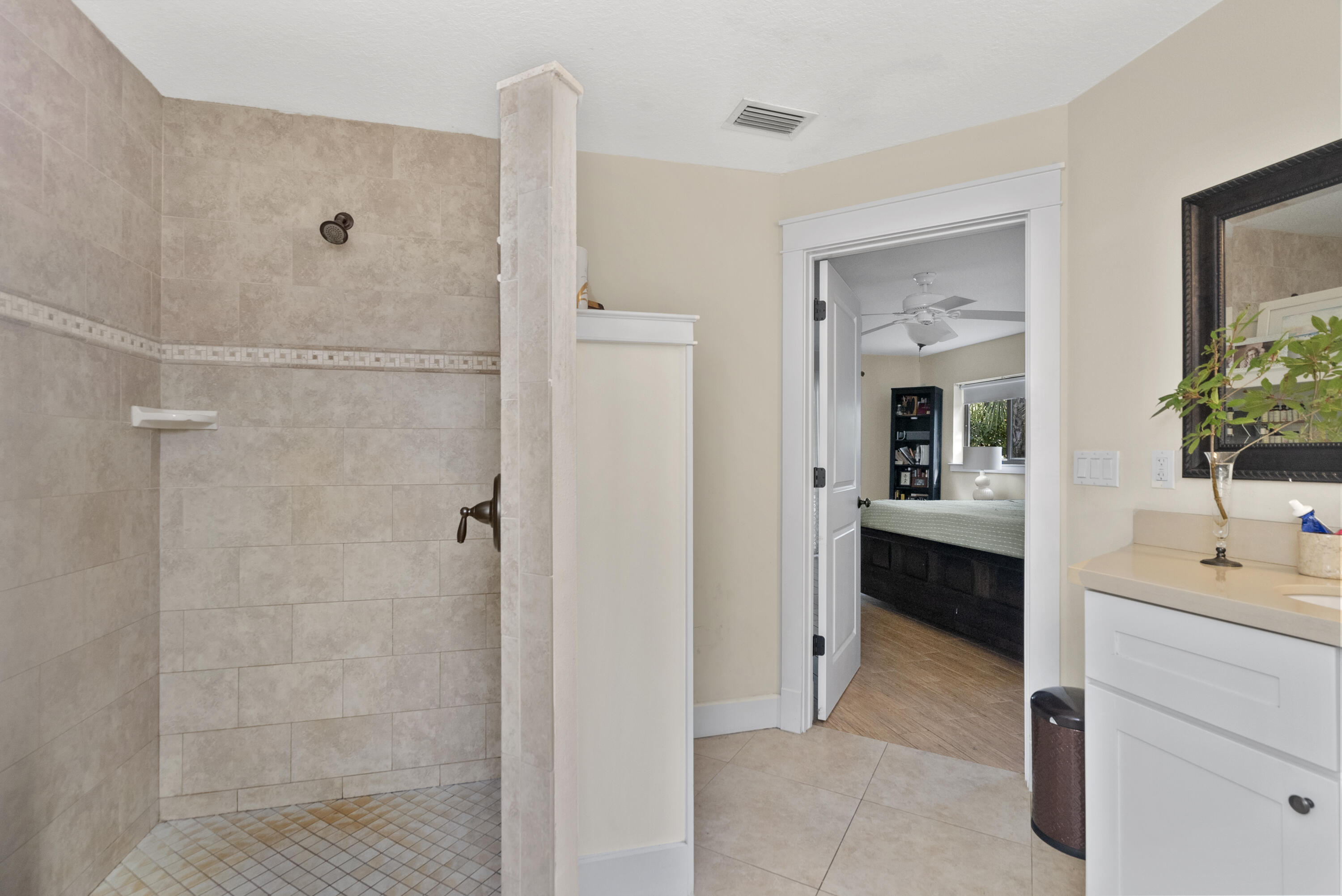 9306 Southeast Karin Street Hobe Sound, FL 33455 - Photo 17 of 55 DSC08538