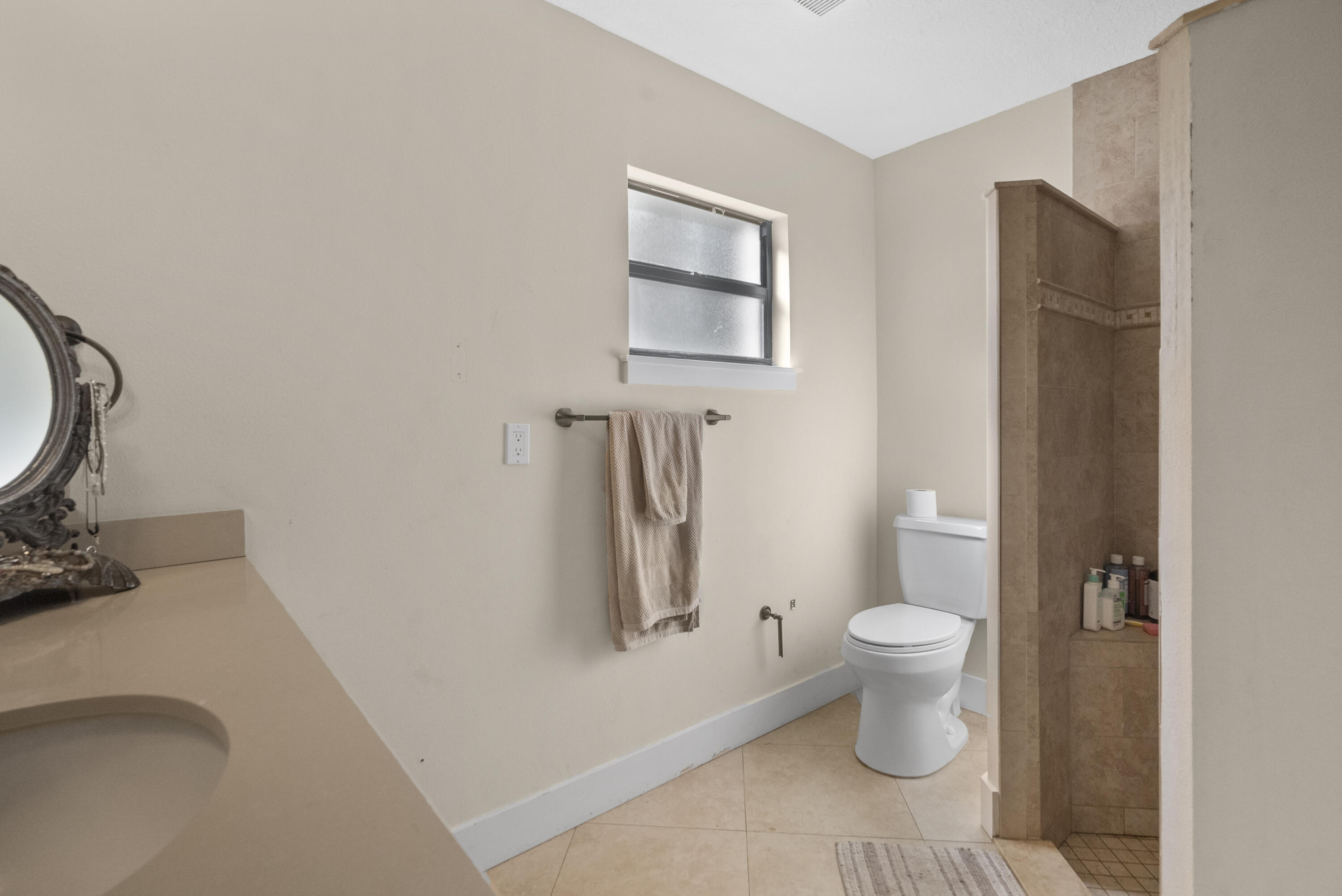 9306 Southeast Karin Street Hobe Sound, FL 33455 - Photo 18 of 55 DSC08531