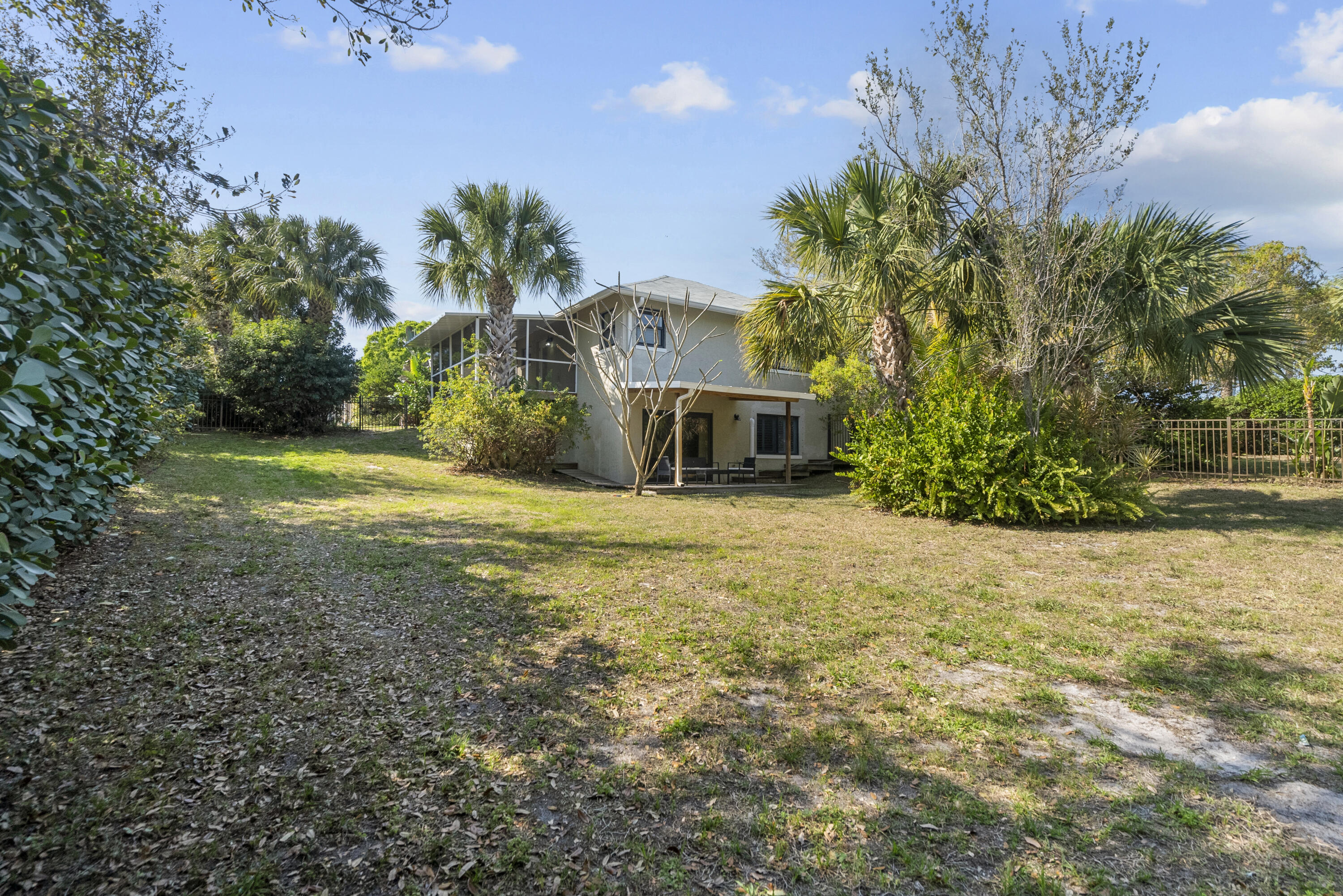 9306 Southeast Karin Street Hobe Sound, FL 33455 - Photo 46 of 55 DSC08411