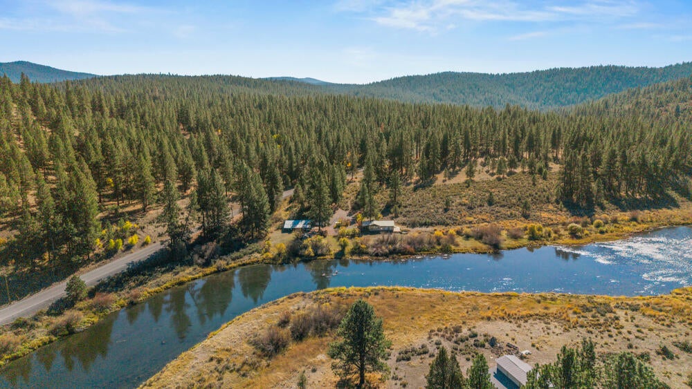 37220 Chiloquin Ridge Road Chiloquin, OR 97624 - Photo 52 of 60 37220ChiloquinRidgeRd-48