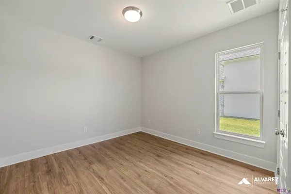 $426,990 | 5041 Scotts Byu Lane, Madisonville, LA 70447