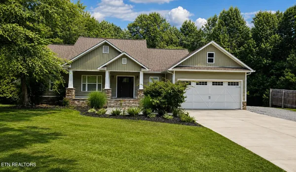 $560,000 | 179 Champ West Road, Helenwood, TN 37755