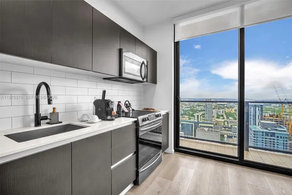 $12,000 | 398 Northeast 5th Street, Unit PH4701, Miami, FL 33132