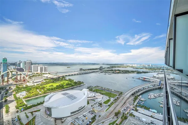 $12,000 | 398 Northeast 5th Street, Unit PH4701, Miami, FL 33132