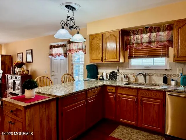 $414,999 | 5 Prince Charles Drive, Toms River, NJ 08757