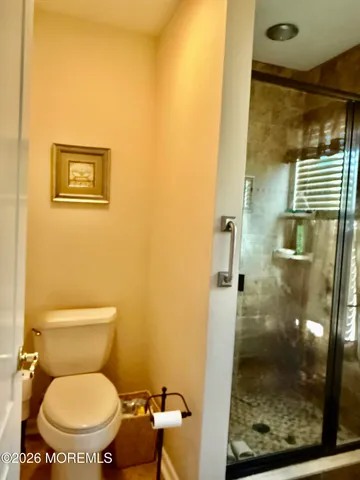 $414,999 | 5 Prince Charles Drive, Toms River, NJ 08757