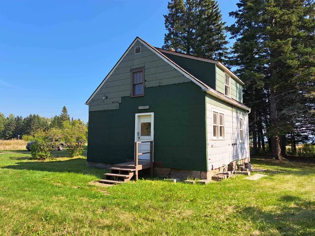 $299,000 | 5421 Highway 61, Hovland, MN 55606