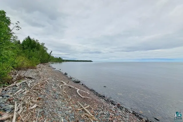 $299,000 | 5421 Highway 61, Hovland, MN 55606