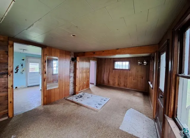 $299,000 | 5421 Highway 61, Hovland, MN 55606