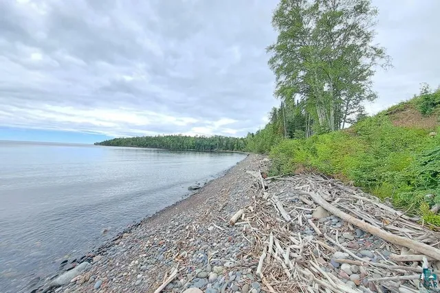 $299,000 | 5421 Highway 61, Hovland, MN 55606