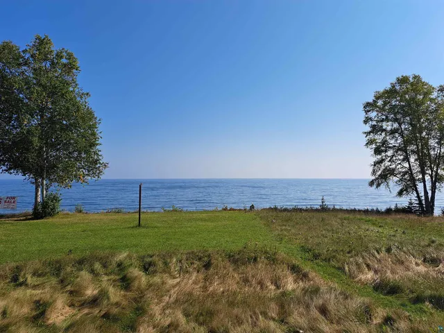 $299,000 | 5421 Highway 61, Hovland, MN 55606