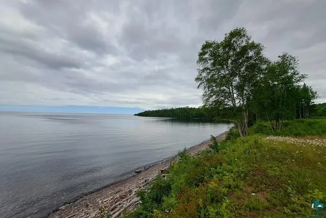 $299,000 | 5421 Highway 61, Hovland, MN 55606