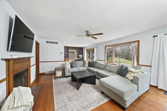 $324,000 | 1544 Brookfield Court, Adrian, MI 49221