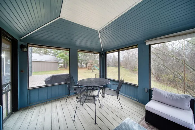 $324,000 | 1544 Brookfield Court, Adrian, MI 49221