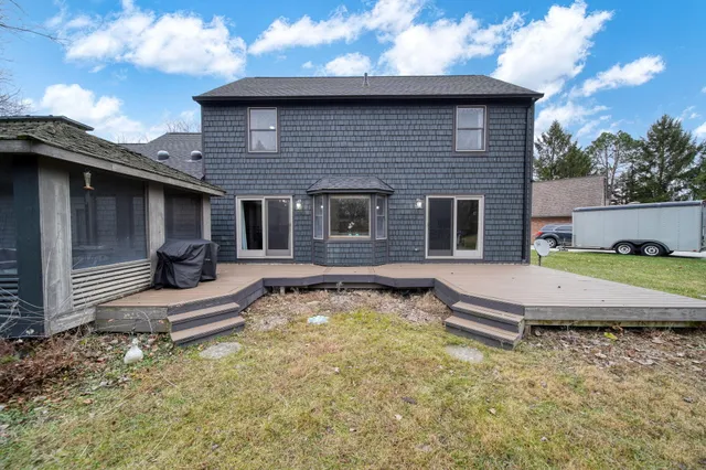 $324,000 | 1544 Brookfield Court, Adrian, MI 49221