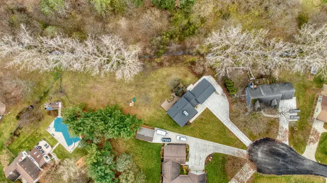 $324,000 | 1544 Brookfield Court, Adrian, MI 49221