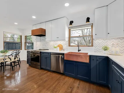 $674,900 | 284 Blackhawk Road, Riverside, IL 60546