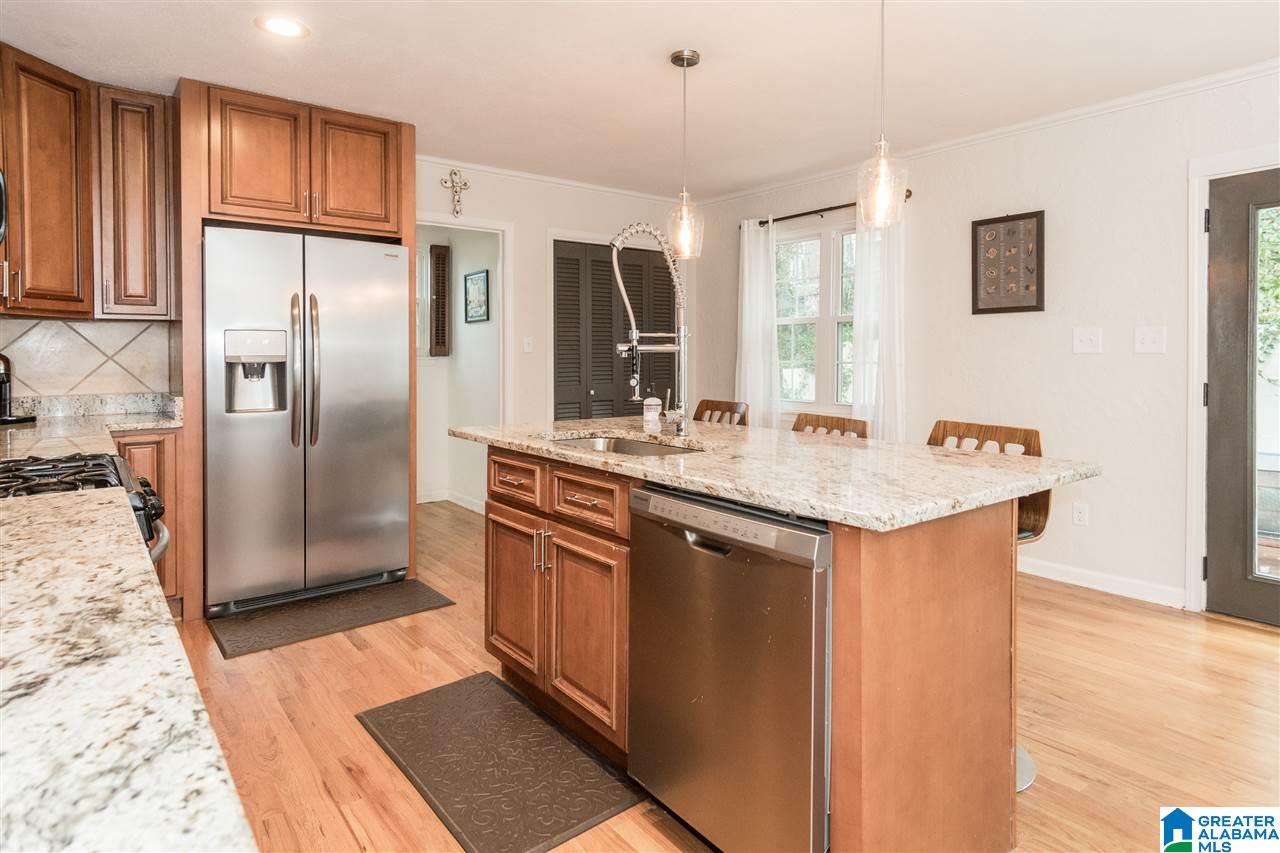 1920 Saulter Road Birmingham, AL 35209 - Photo 10 of 42