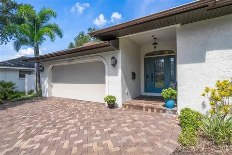 a view of a entryway door of the house