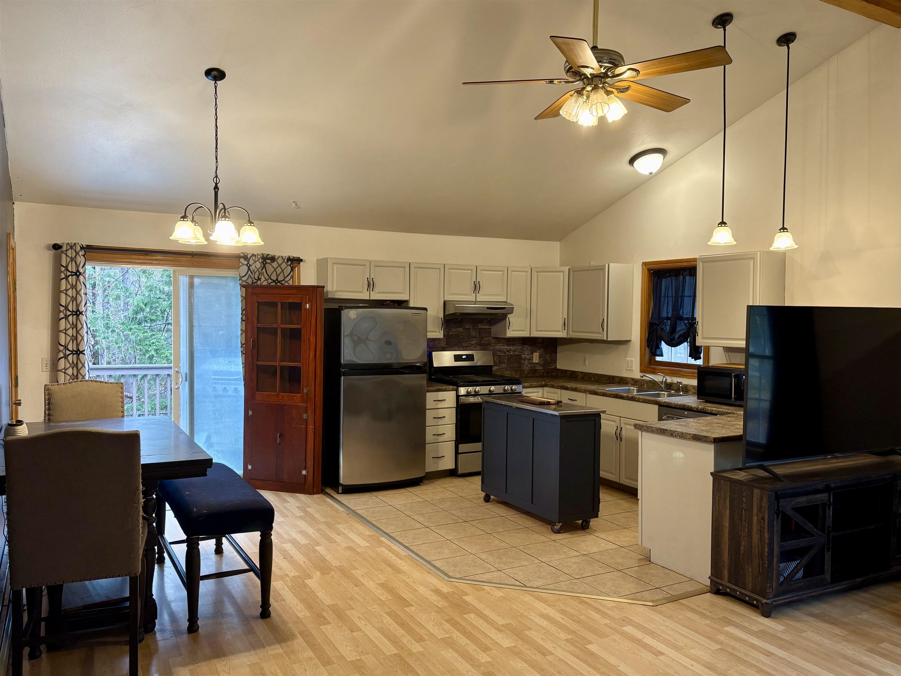 7 Sampson Drive Barnstead, NH 03225 - Photo 5 of 33