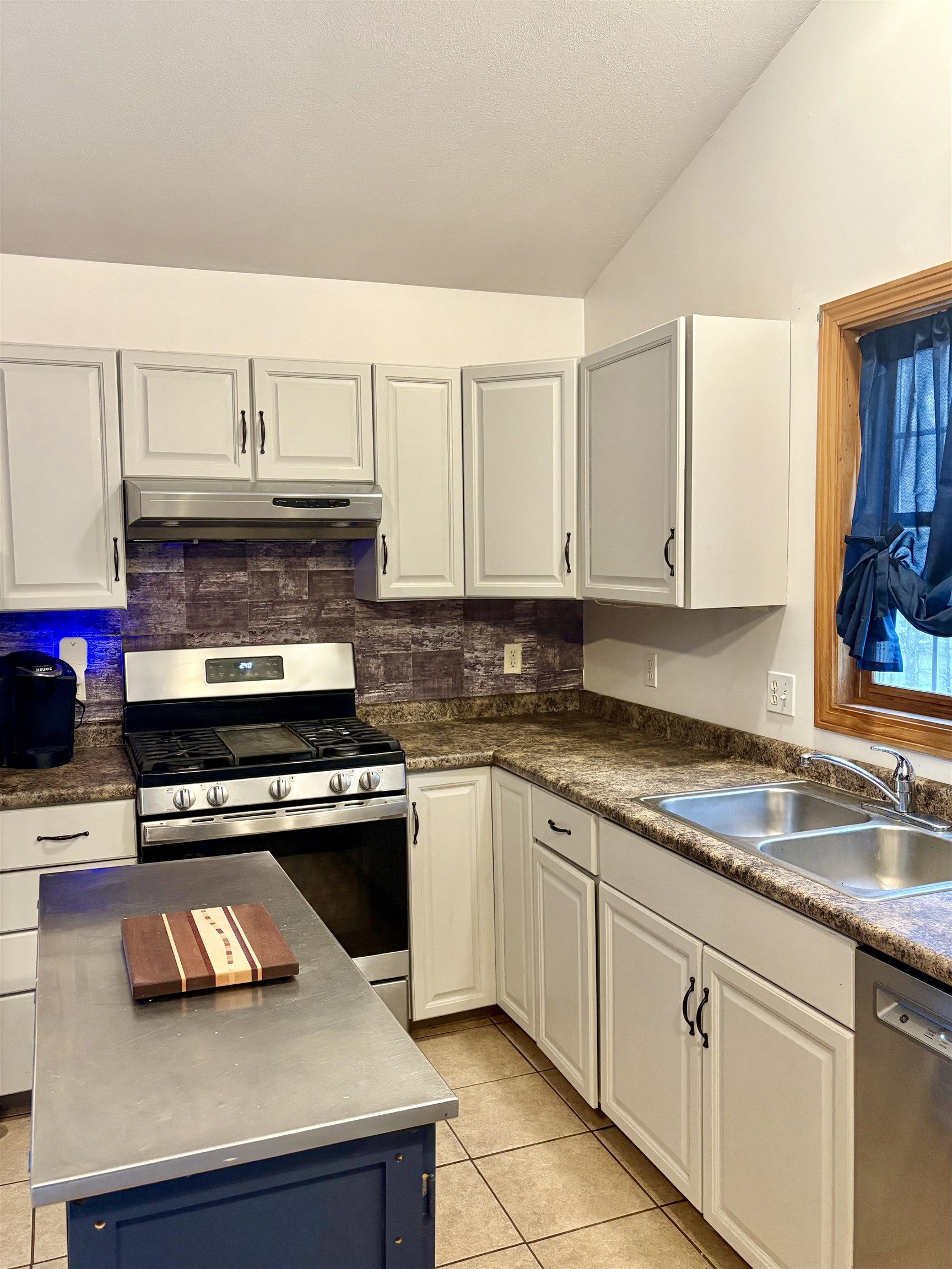 7 Sampson Drive Barnstead, NH 03225 - Photo 7 of 33