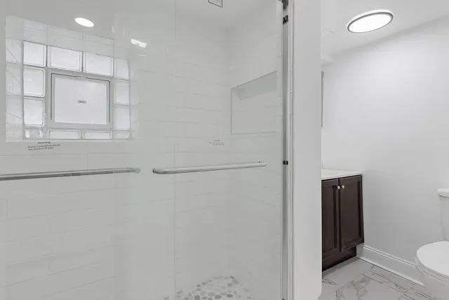 $388,000 | 5068 West Congress Parkway, Chicago, IL 60644