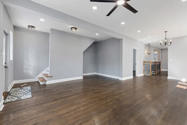 $388,000 | 5068 West Congress Parkway, Chicago, IL 60644