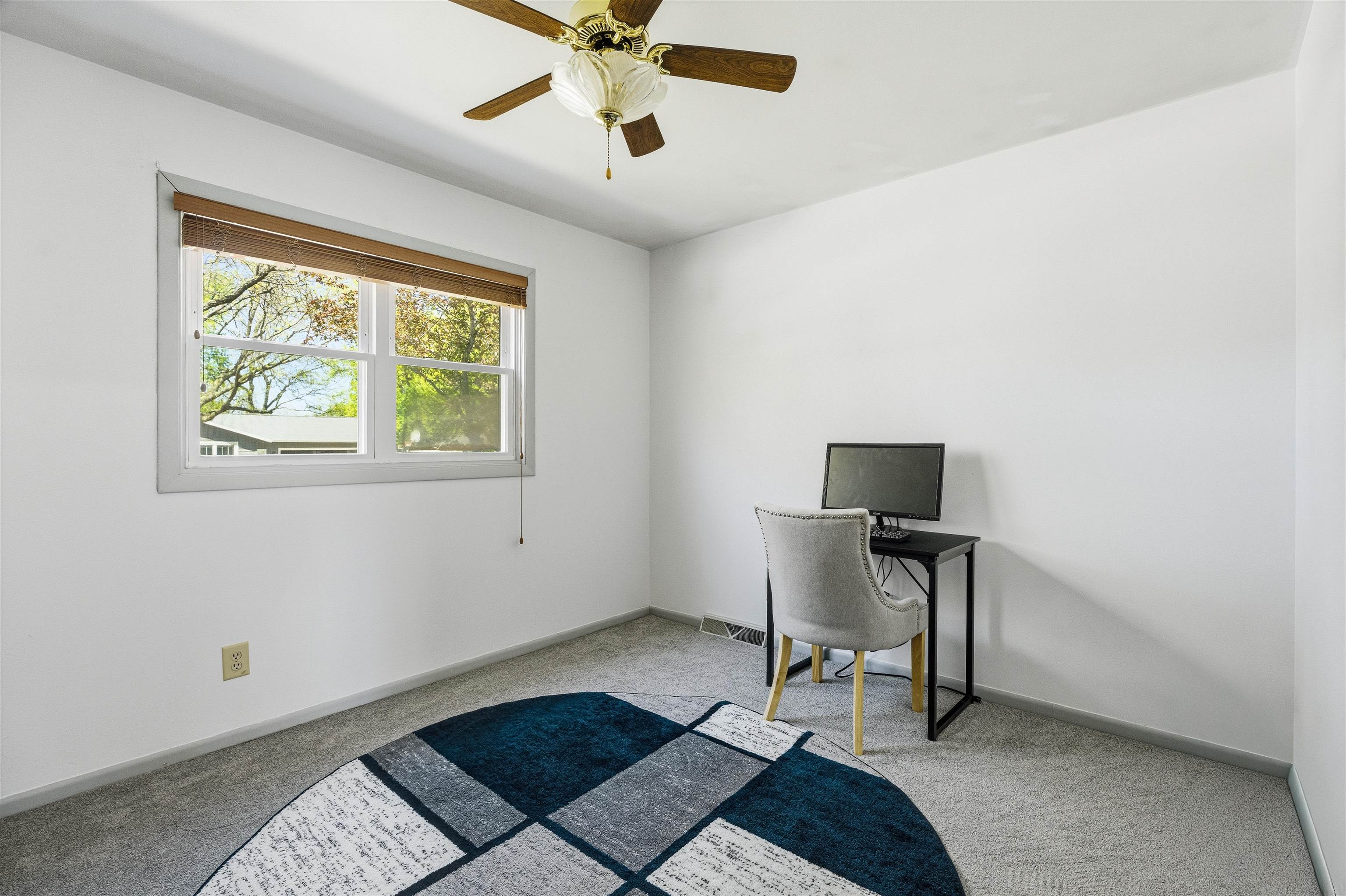 166 Martin Fond du Lac, WI 54935 - Photo 12 of 32