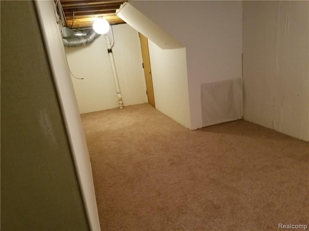 32115 West 12 Mile Road Farmington Hills, MI 48334 - Photo 16 of 17