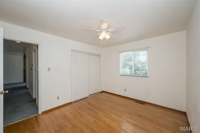 $250,000 | 11932 Ameling Road, Maryland Heights, MO 63043