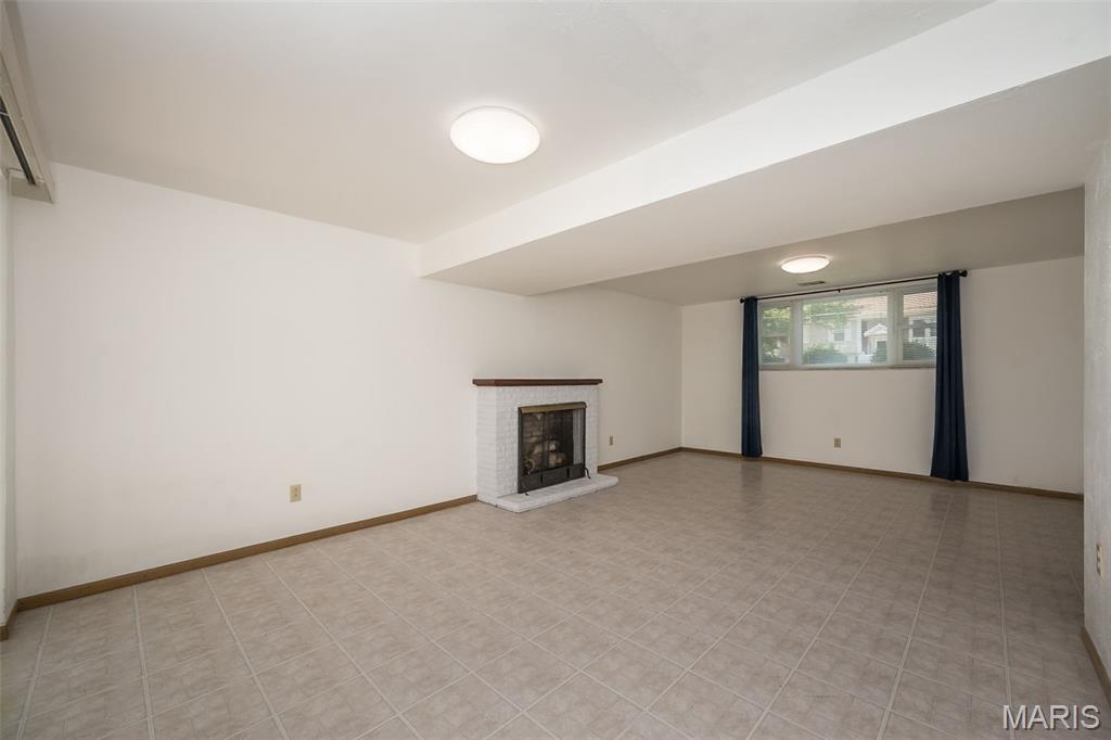 11932 Ameling Road Maryland Heights, MO 63043 - Photo 32 of 49