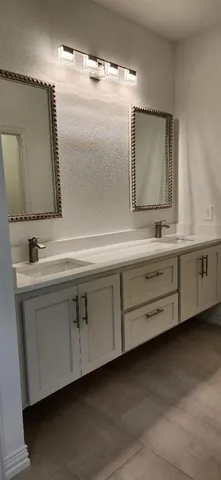 $695,000 | 3338 Sylvan Avenue, Dallas, TX 75212