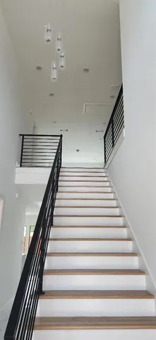 $695,000 | 3338 Sylvan Avenue, Dallas, TX 75212