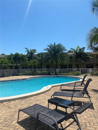$1,995 | 2900 Northeast 17th Avenue, Unit 224, Pompano Beach, FL 33064