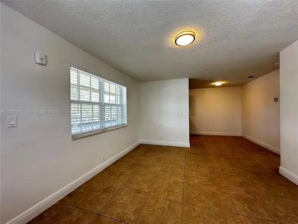 $1,995 | 2900 Northeast 17th Avenue, Unit 224, Pompano Beach, FL 33064