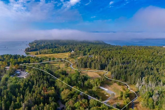 $798,000 | 792 Tremont Road, Tremont, ME 04612