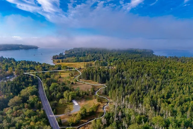 $798,000 | 792 Tremont Road, Tremont, ME 04612