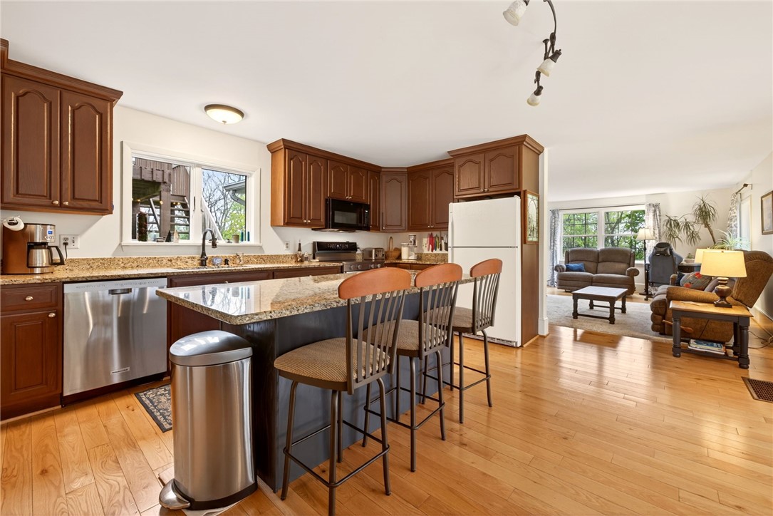 48 State Street Bloomfield, NY 14469 - Photo 14 of 46