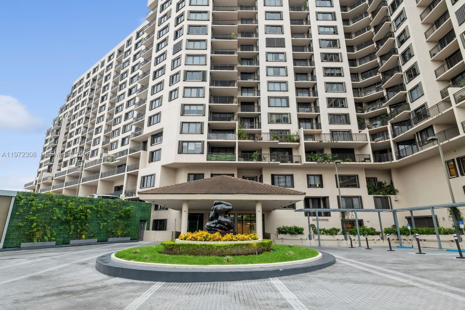 540 Brickell Key Drive, Unit 504 Miami, FL 33131 - Photo 2 of 31 a front view of a building