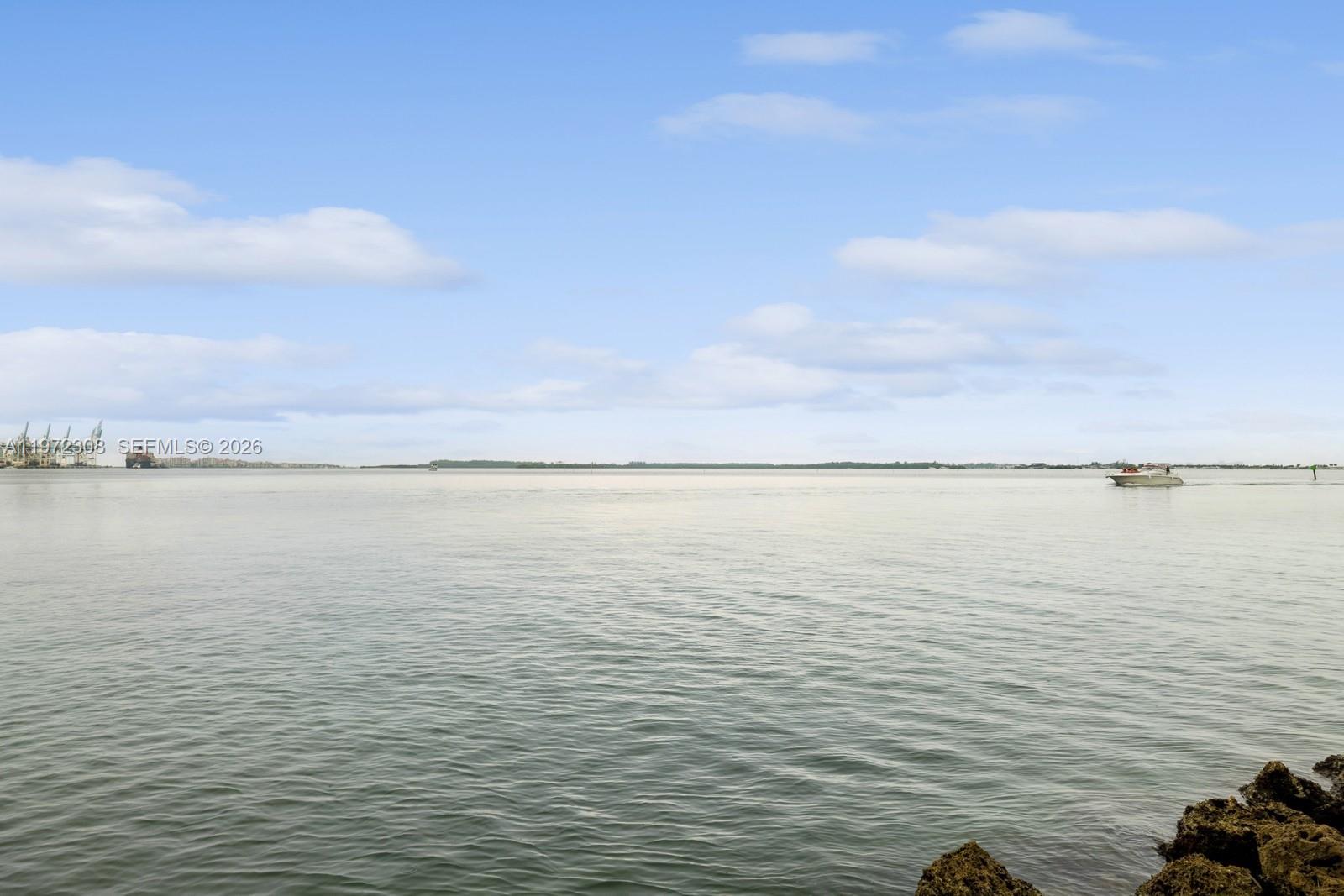 540 Brickell Key Drive, Unit 504 Miami, FL 33131 - Photo 27 of 31 a view of an ocean