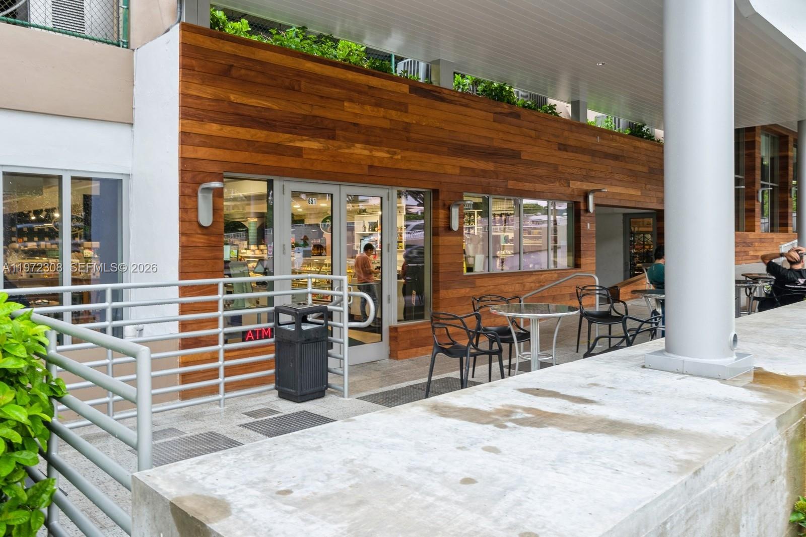 540 Brickell Key Drive, Unit 504 Miami, FL 33131 - Photo 31 of 31 a view of a dinning room with furniture