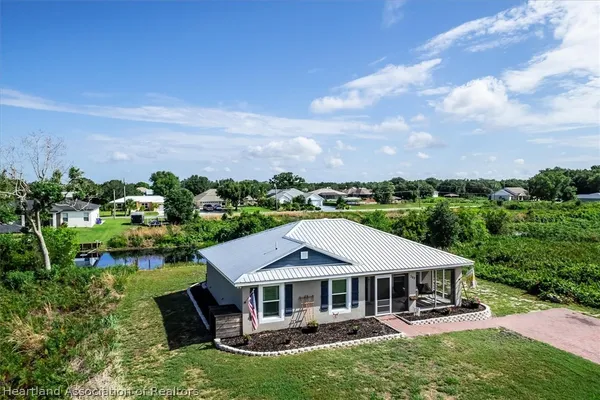 $362,500 | 362 Parker Street Northeast, Lake Placid, FL 33852