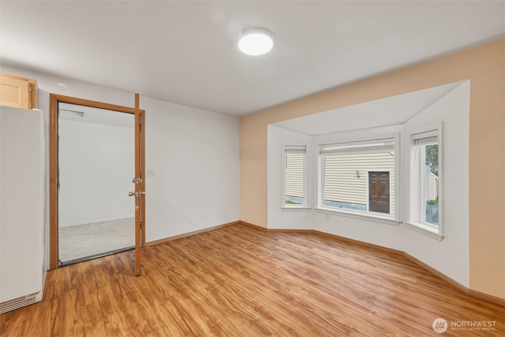 4145 Glendale Road Clinton, WA 98236 - Photo 15 of 40