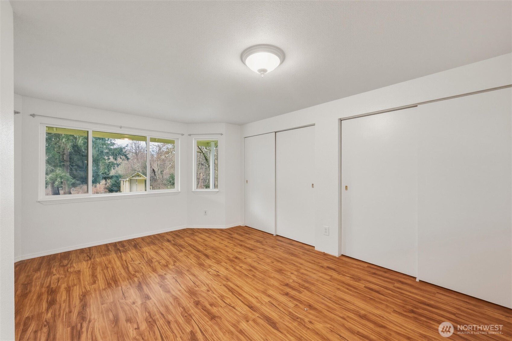 4145 Glendale Road Clinton, WA 98236 - Photo 22 of 40