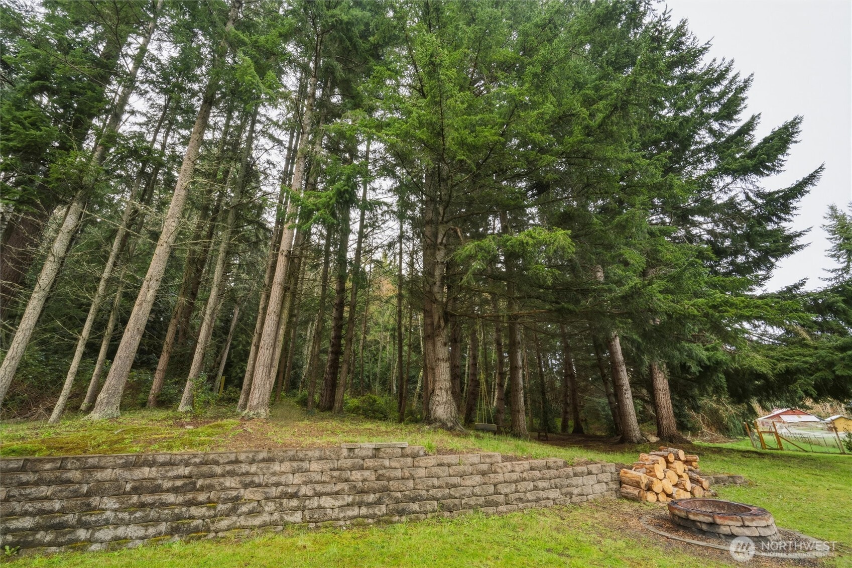 4145 Glendale Road Clinton, WA 98236 - Photo 37 of 40