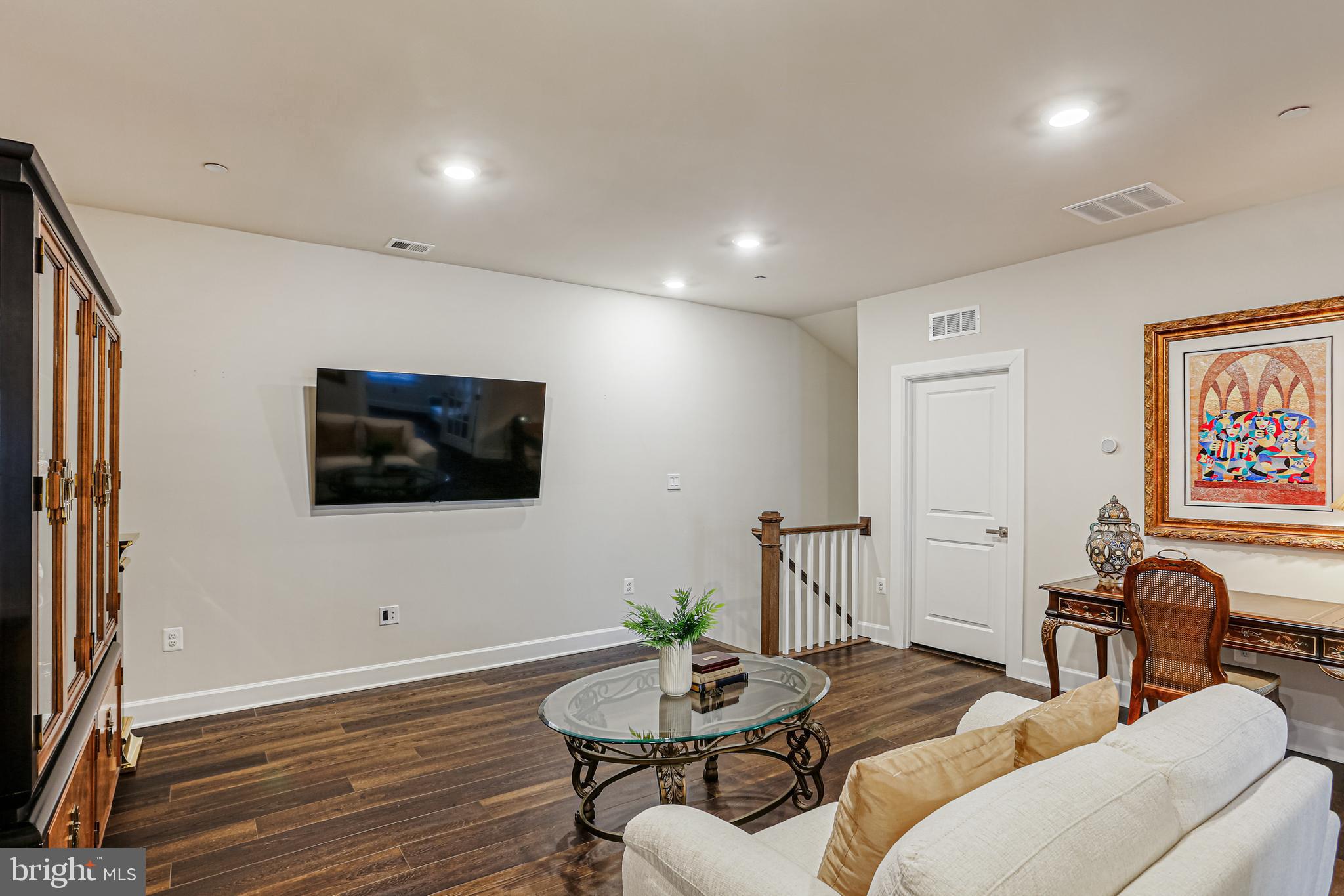 10441 Resort Road Ellicott City, MD 21042 - Photo 24 of 51 Gallery Image 24