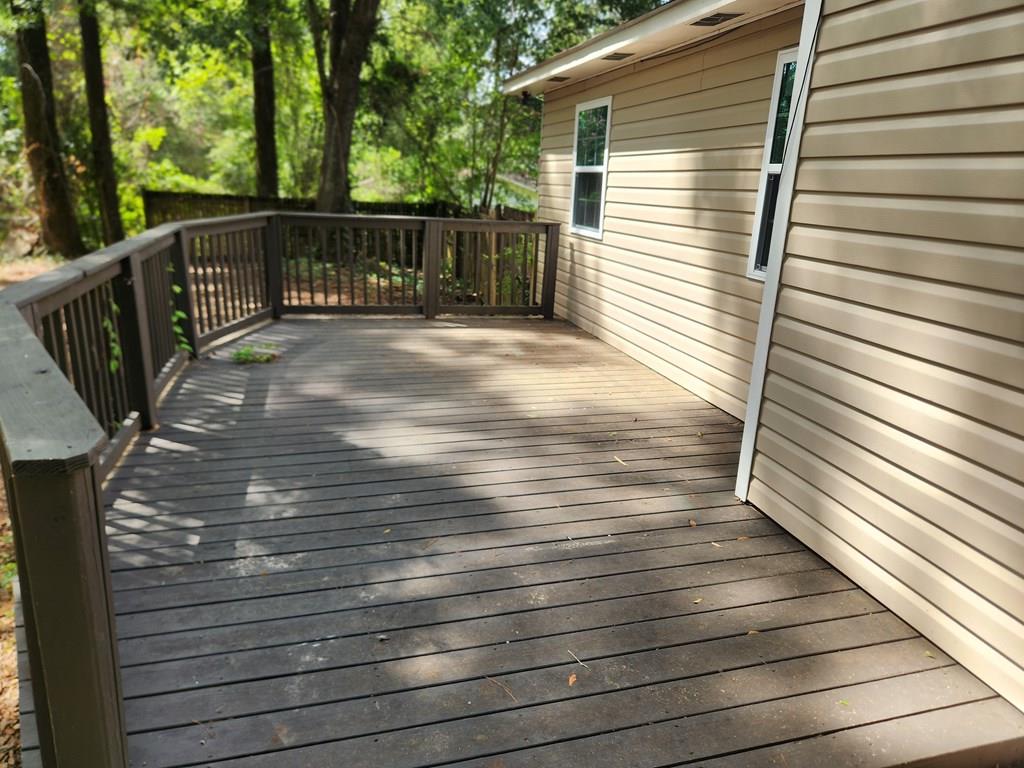 1005 Harris Road Ozark, AL 36360 - Photo 3 of 31 Back Deck