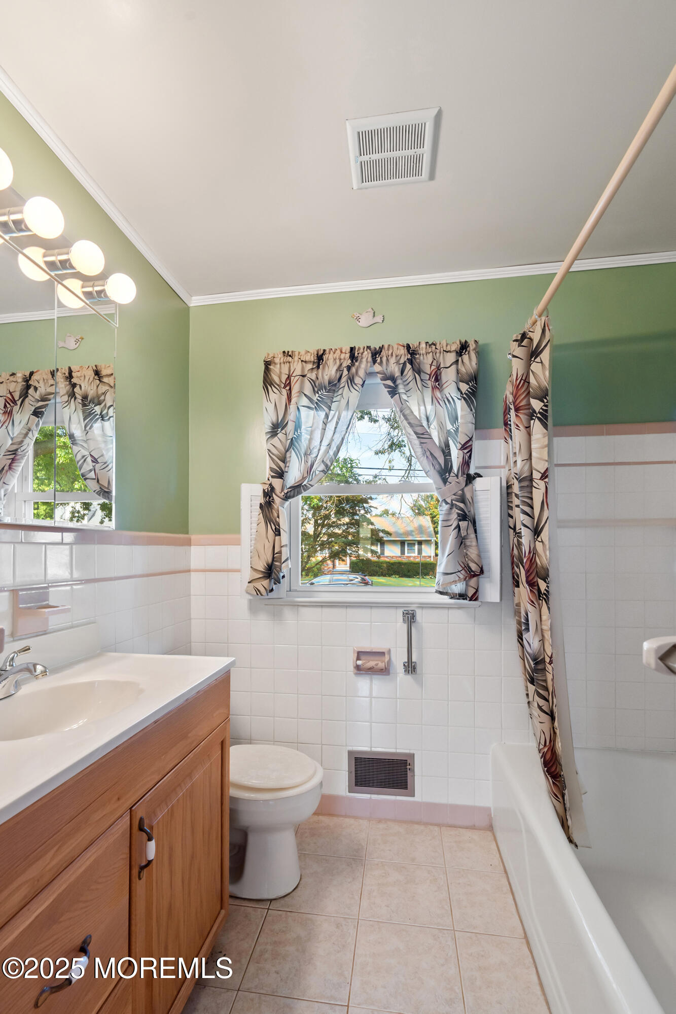 6 Kim Valley Road Hamilton, NJ 08620 - Photo 13 of 27 a bathroom with a toilet sink and mirror