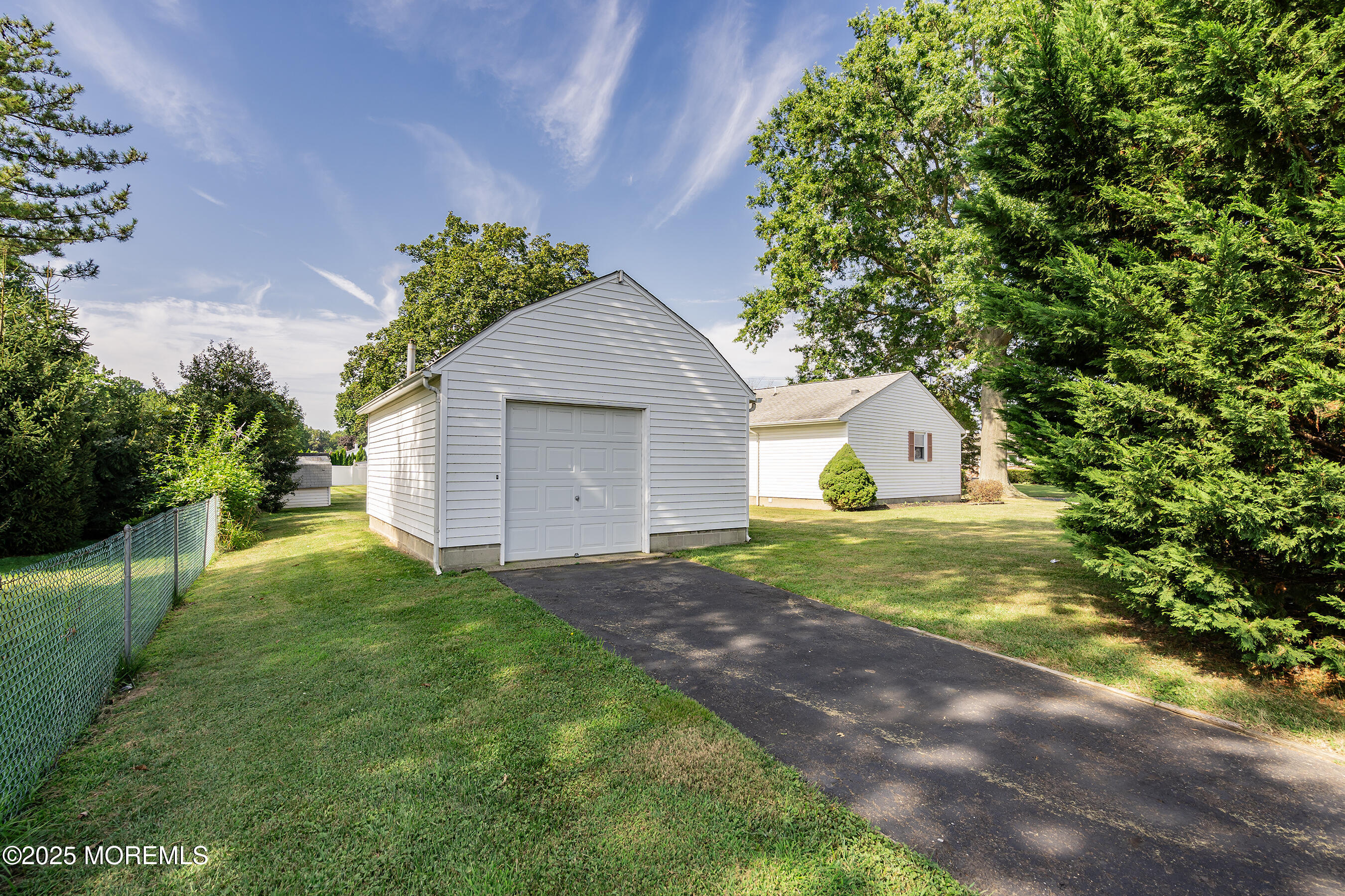 6 Kim Valley Road Hamilton, NJ 08620 - Photo 25 of 27 a aerial view of a house