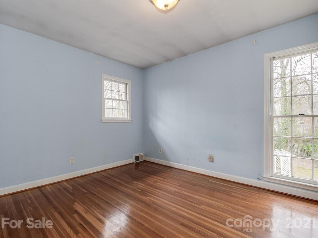 622 Robmont Road Charlotte, NC 28270 - Photo 14 of 25 Gallery Image 14